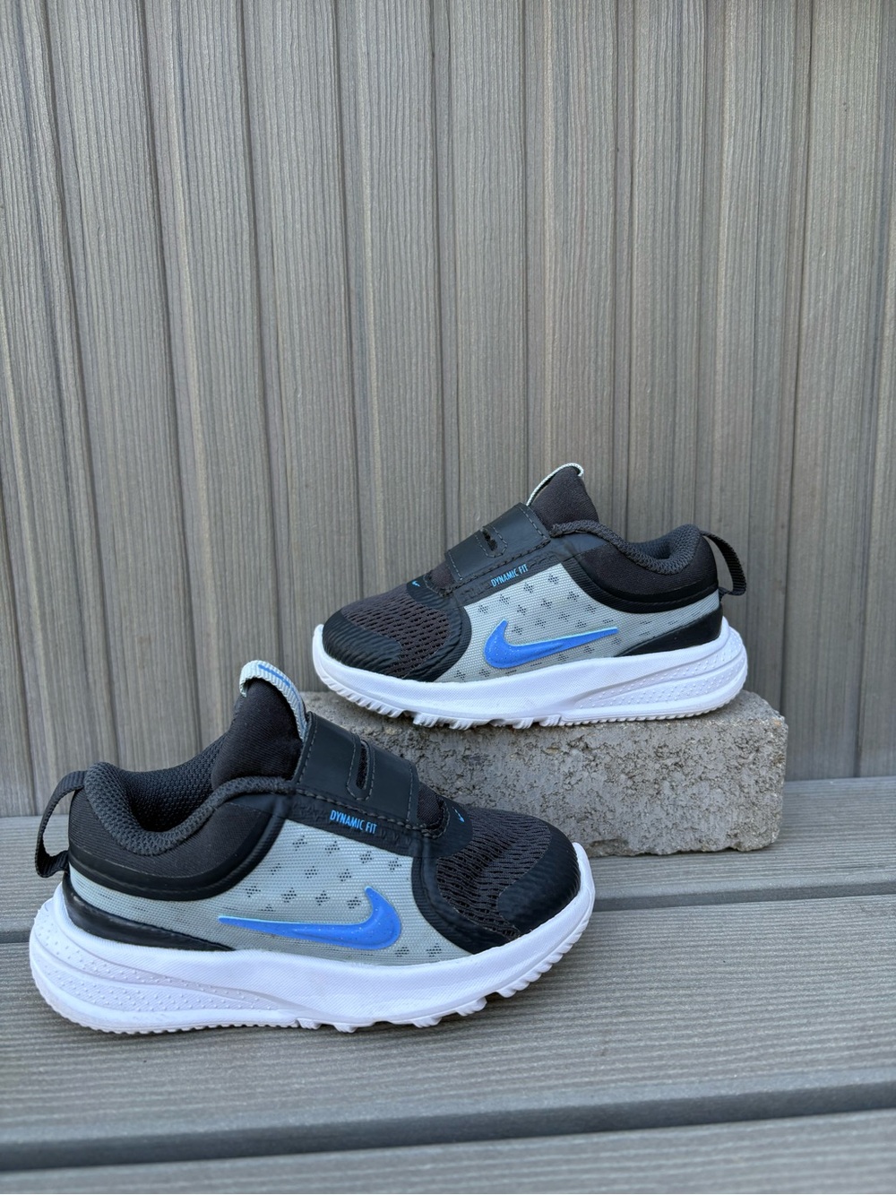 Nike Star Runner 5 Toddler Shoes 6C Black Gray Blue Crystal Easy Strap Sneaker - Picture 2 of 6